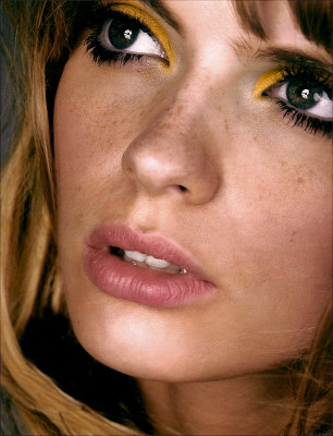 photo 13 in Julia Stegner gallery [id28127] -0001-11-30 00:00:00
