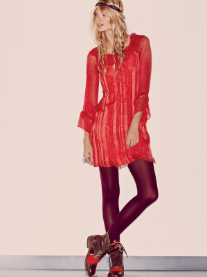 Julia Stegner pic #414384