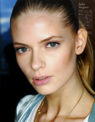 Julia Stegner pic #184250