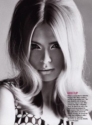 Julia Stegner pic #50268