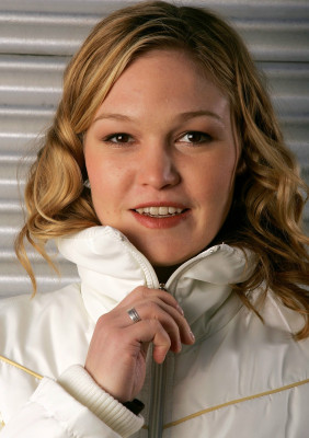 Julia Stiles pic #228077