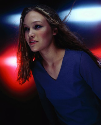 Julia Stiles pic #222965