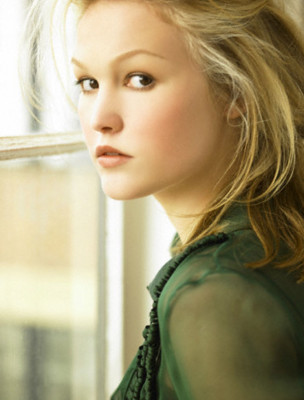 Julia Stiles pic #226263