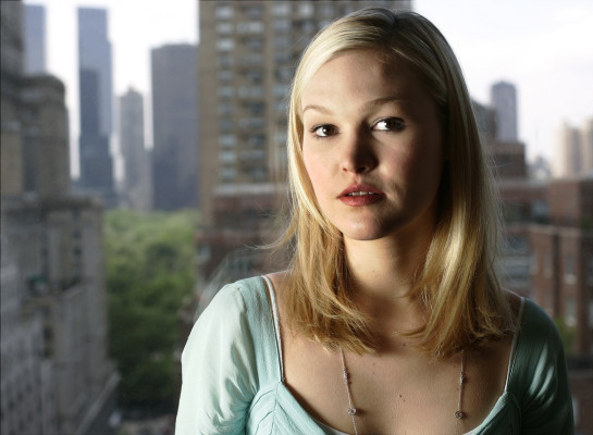 Julia Stiles pic #168230