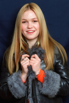 Julia Stiles pic #226274