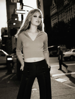 Julia Stiles pic #215218