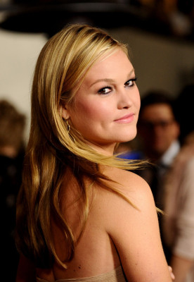 Julia Stiles pic #336521