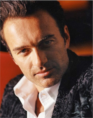 photo 24 in Julian McMahon gallery [id64730] -0001-11-30 00:00:00