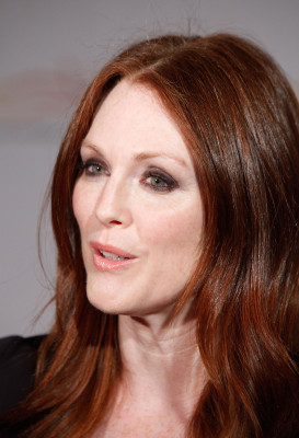 Julianne Moore pic #206944