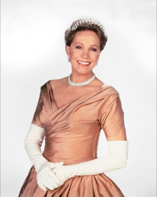 photo 19 in Julie Andrews gallery [id357835] 2011-03-21 00:00:00