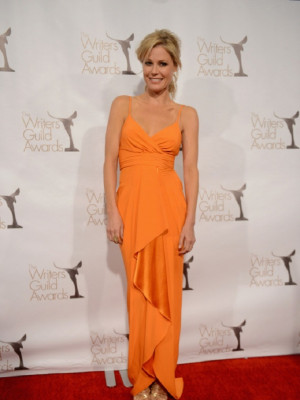 photo 12 in Julie Bowen gallery [id578272] 2013-02-26 00:00:00