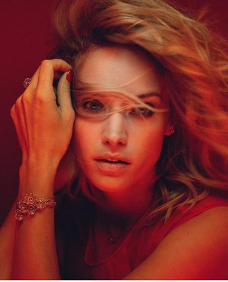 Julie Ordon pic #1362427