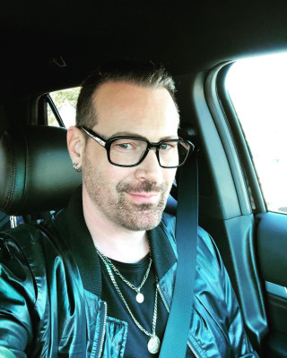 Julien-K pic #1015016