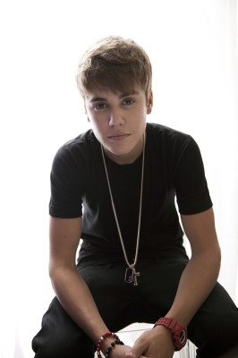 photo 21 in Justin Bieber gallery [id504401] 2012-06-29 00:00:00