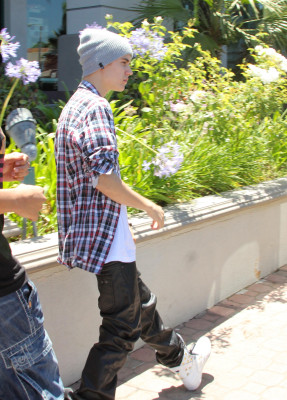 photo 4 in Justin gallery [id508255] 2012-07-09 00:00:00