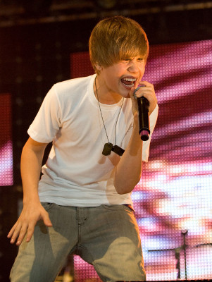 Justin Bieber pic #262232