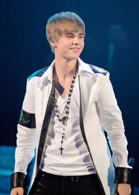 photo 14 in Justin Bieber gallery [id308002] 2010-11-23 00:00:00