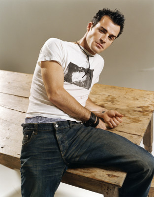 photo 6 in Justin Theroux gallery [id386936] 2011-06-20 00:00:00
