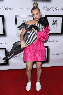Kaley Cuoco pic #1083646