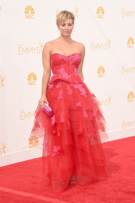 Kaley Cuoco pic #725435