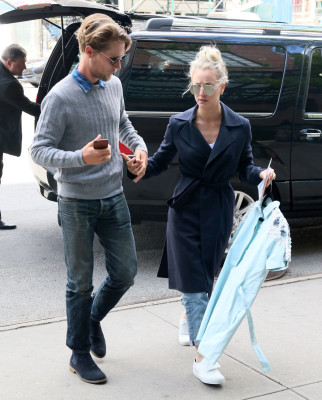 Kaley Cuoco pic #930978