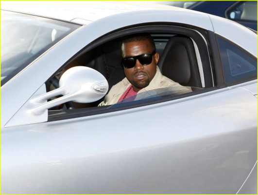 photo 20 in Kanye West gallery [id138417] 2009-03-10 00:00:00