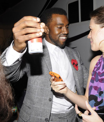Kanye West pic #109000