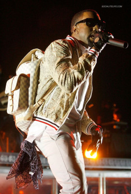 photo 17 in Kanye West gallery [id104496] 2008-07-16 00:00:00