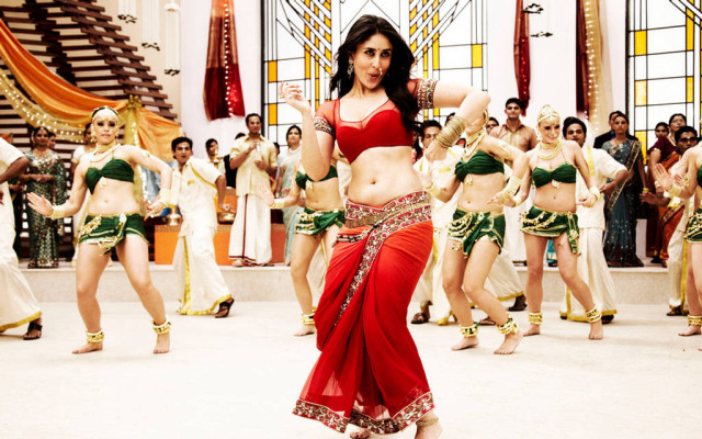 photo 26 in Kareena Kapoor gallery [id430520] 2011-12-16 00:00:00