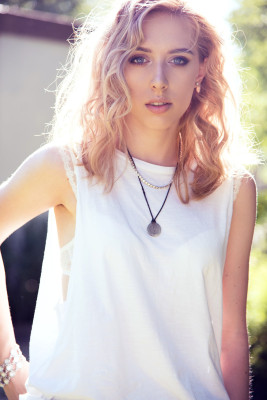 Kate Clapp pic #908017