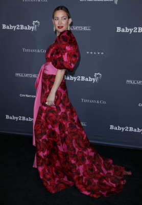 photo 8 in Kate Hudson gallery [id1281017] 2021-11-18 00:00:00