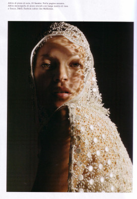 photo 17 in Kate Moss gallery [id384402] 2011-06-08 00:00:00