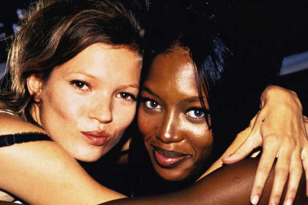 photo 19 in Kate Moss gallery [id791119] 2015-08-17 00:00:00
