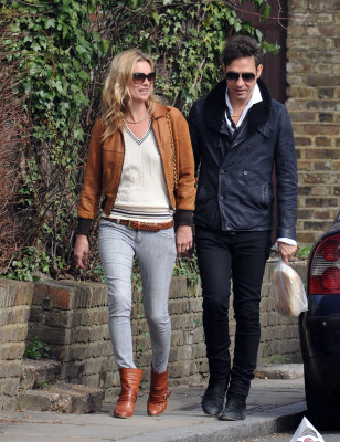 photo 8 in Kate Moss gallery [id472220] 2012-04-08 00:00:00