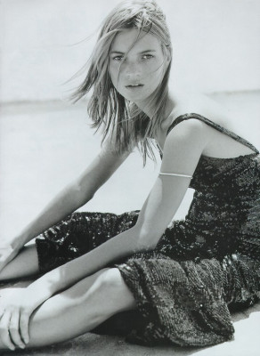 photo 12 in Kate Moss gallery [id42590] -0001-11-30 00:00:00