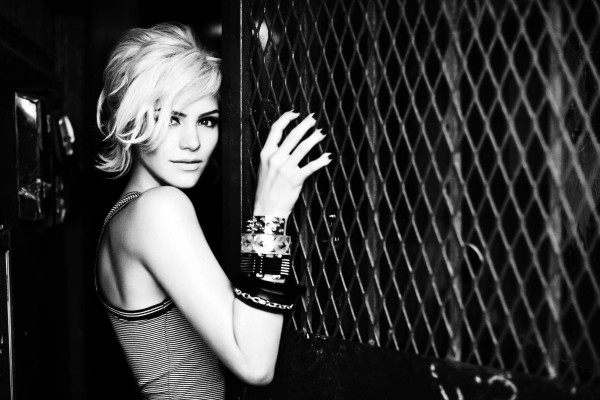 photo 25 in Katharine McPhee gallery [id226096] 2010-01-14 00:00:00