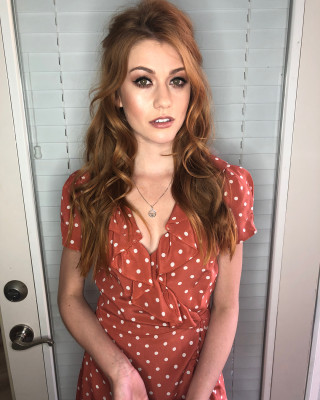Katherine McNamara pic #1040129