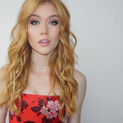 Katherine McNamara pic #951602
