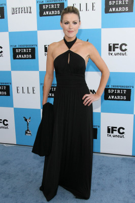 Kathleen Robertson pic #256644