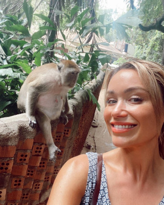 Katrina Bowden pic #1205504