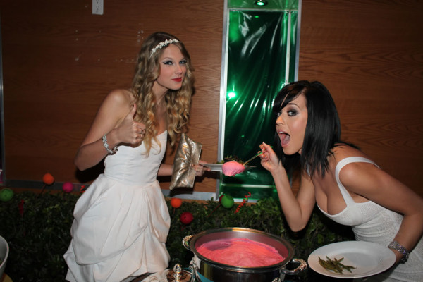 Katy Perry pic #407943