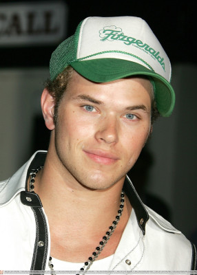 Kellan Lutz pic #293557