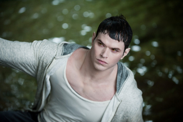 Kellan Lutz pic #276203
