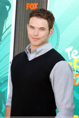 Kellan Lutz pic #275803