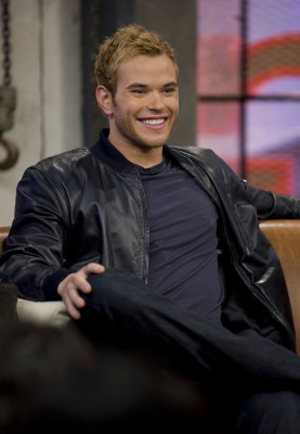 Kellan Lutz pic #291878