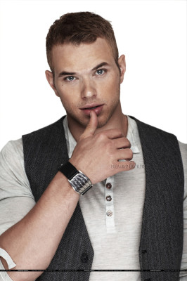 Kellan Lutz pic #282432