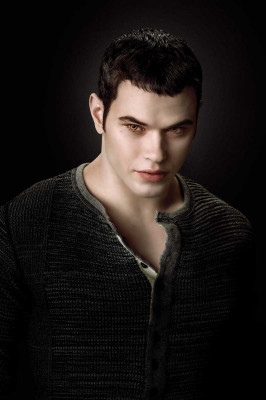 Kellan Lutz pic #275471