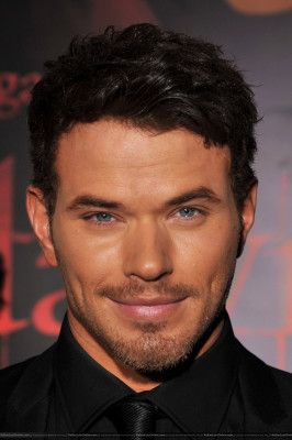 Kellan Lutz pic #434495