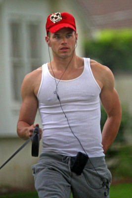 Kellan Lutz pic #165265