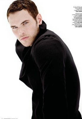 Kellan Lutz pic #284769